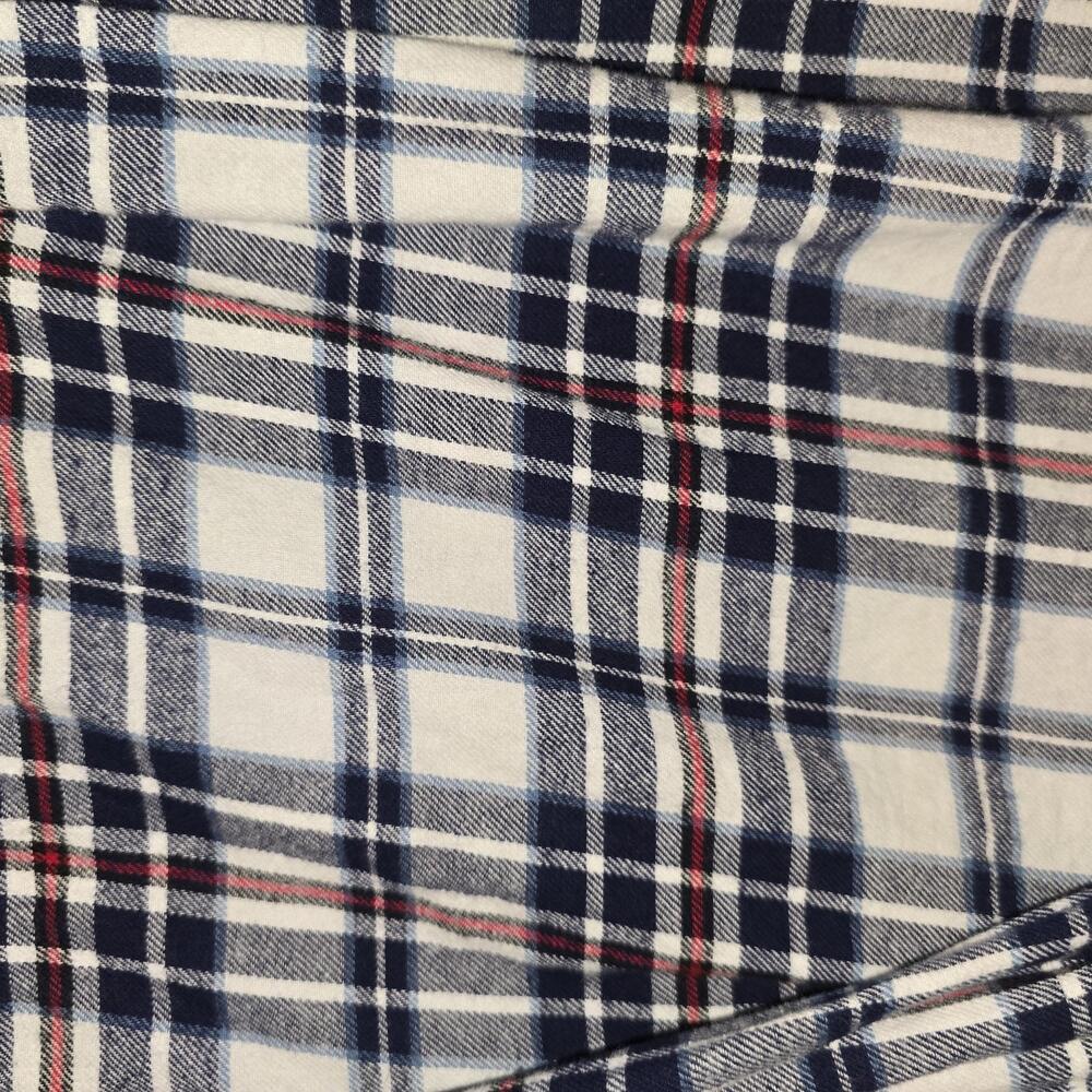 True Craft Men's Plaid Button-Up Shirt